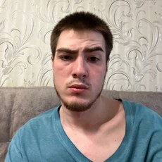 Гоша, 25