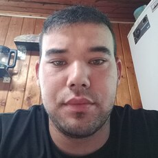 Гена, 26