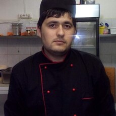 Веня, 35