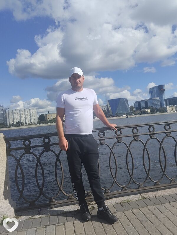 Виктор
