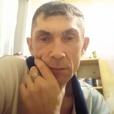 Артур, 32