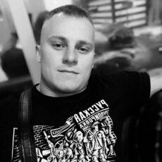 Валентин, 23