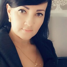 Есения, 42