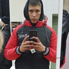 Эрик, 24