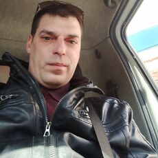 Руслан, 41