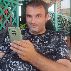 Ян, 37