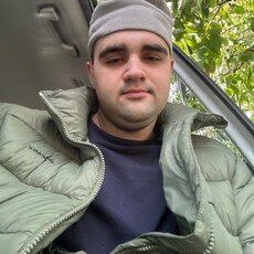 Кузьма, 25