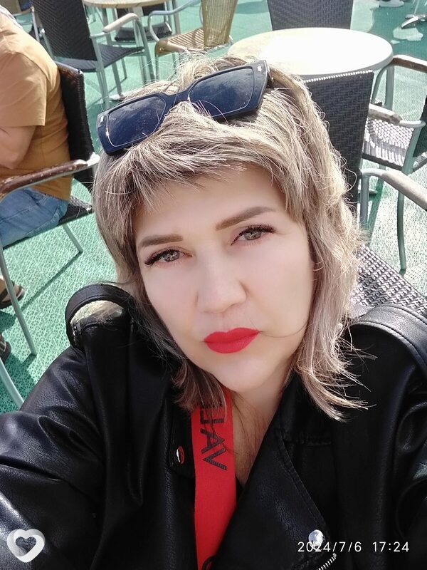 Надя