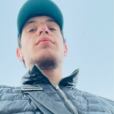 Андрюха, 25