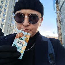 Артур, 23