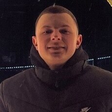 Эдик, 24