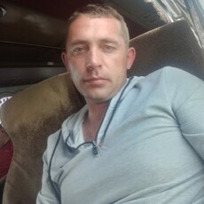 Антон, 42