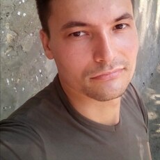 Артур, 34