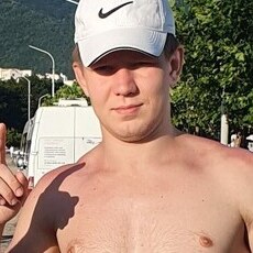 Валерий, 25