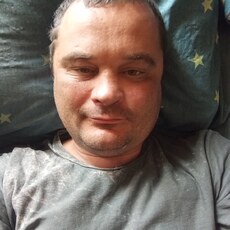 Ярослав, 40