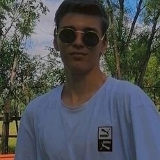 Лев, 22