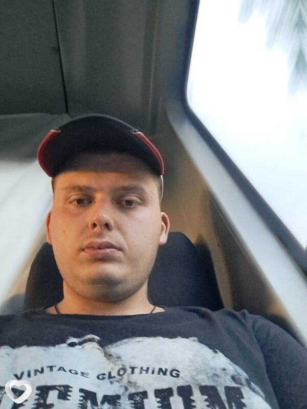 Женя