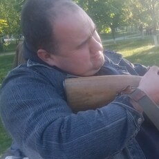 Лука, 32