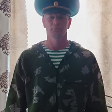 Гоша, 40