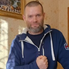 Сеня, 41