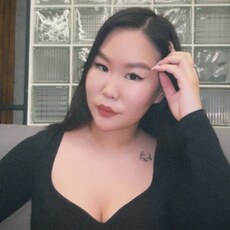 Мила, 22