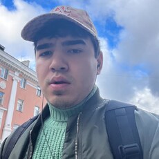Артур, 25