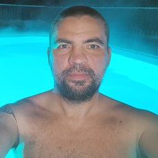 Ярослав, 40