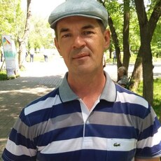 Виктор, 57