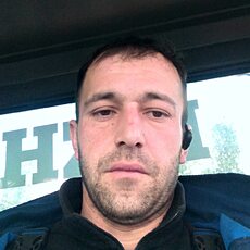 Альберт, 29