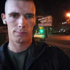 Григорий, 25
