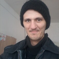 Демид, 32