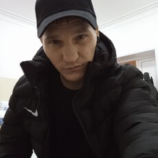 Евгений, 27