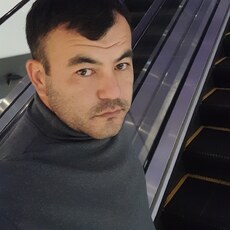 Александр, 33