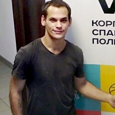 Женя, 33