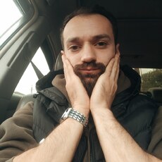 Леонид, 29