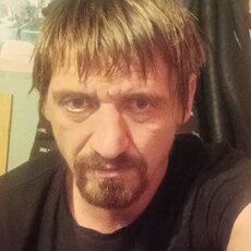 Валя, 40