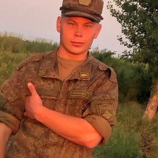 Артемий, 22