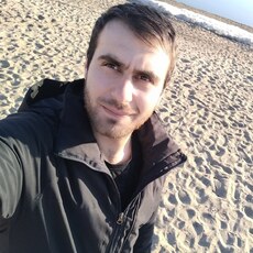 Ратмир, 25