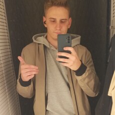 Арсений, 22
