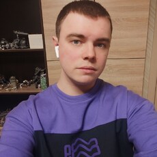 Валера, 22