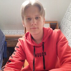 Александр, 20