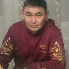Михаил, 46