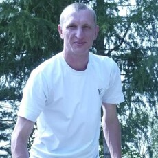 Виктор, 34