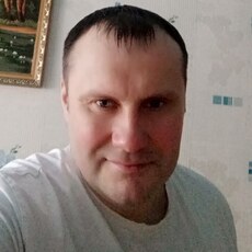 Юрий, 40