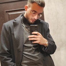 Паша, 23