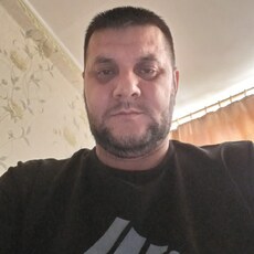 Ваня, 46