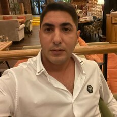 Антон, 36