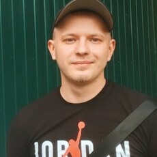 Лев, 30