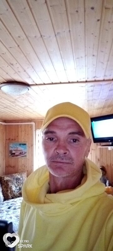 Валя