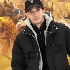 Владислав, 27
